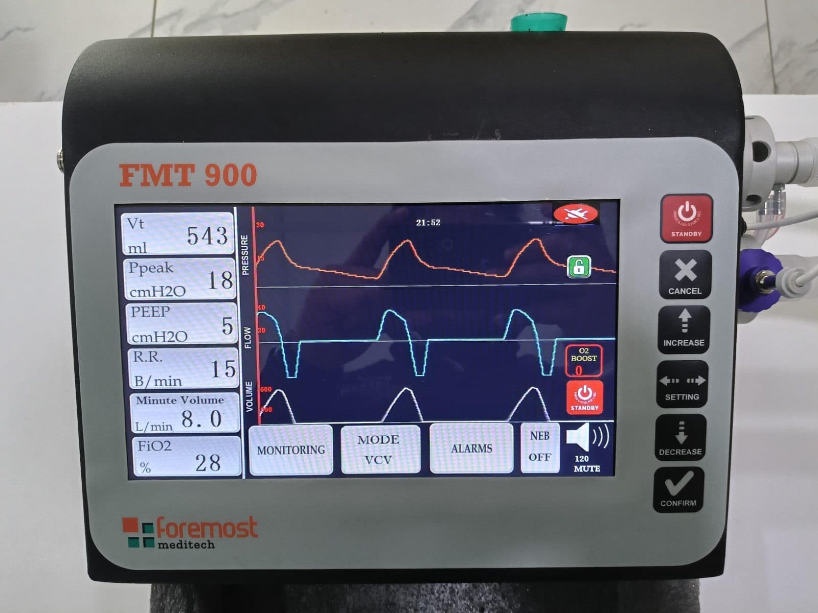 VENTILATOR — photo 2